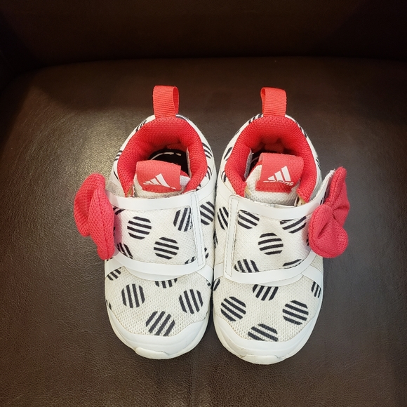 Size 7 minnie Disney Adidas - Picture 3 of 11